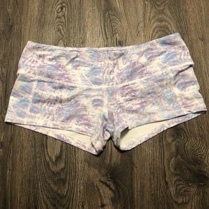 Fleo Shorts